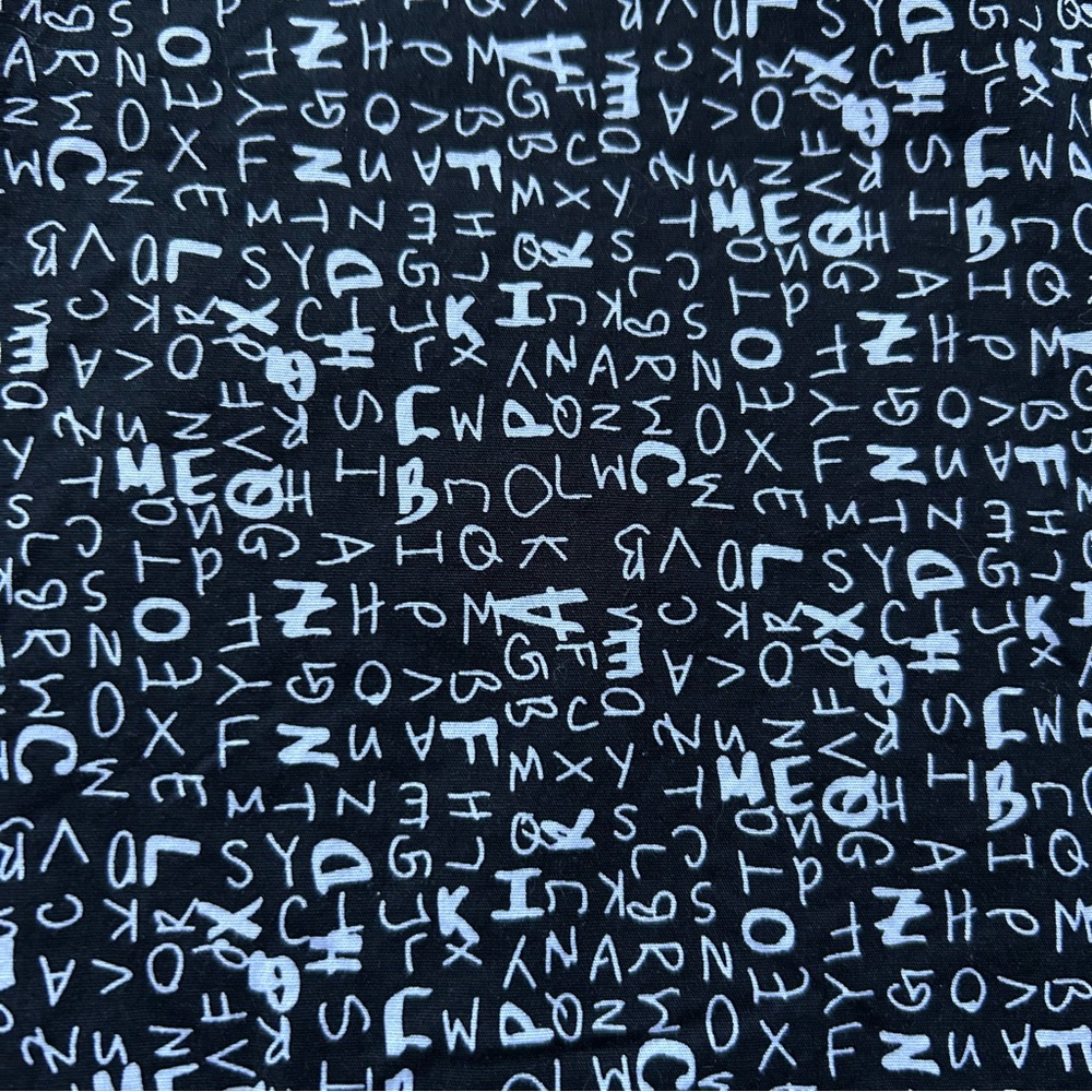 Lennard Taylor- 100% cotton black + white abstract letter oversized top- size L - Picture 2 of 15